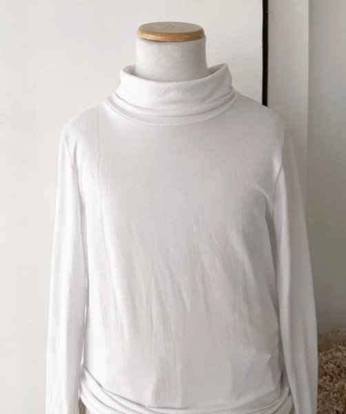POLERA TERMICA BLANCA