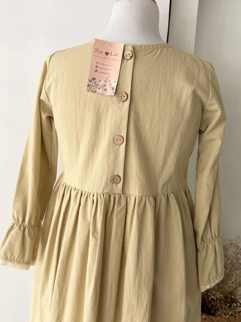 VESTIDO BORDADO EN PECHO