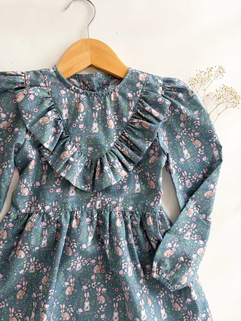 VESTIDO CONEJO