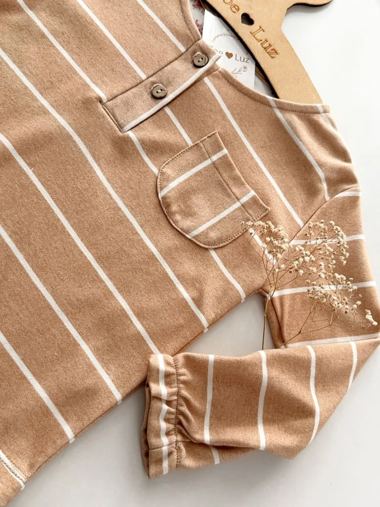 BLUSA C/BOLSILLO BEIGE