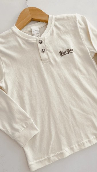 CAMISETA LISA NEW YORK BORDADO