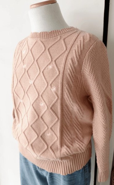 SWEATER BREMER BORDADO ROSA